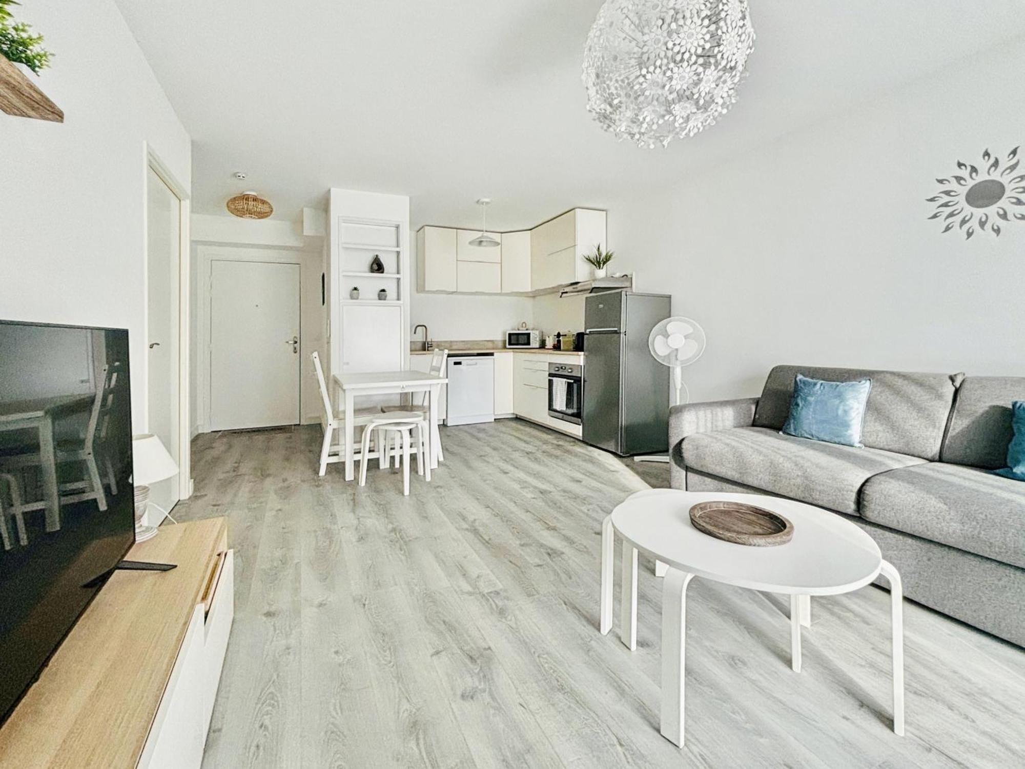 Sunny Suite Disneyland Paris - Rentaway Bnb Montévrain Eksteriør bilde
