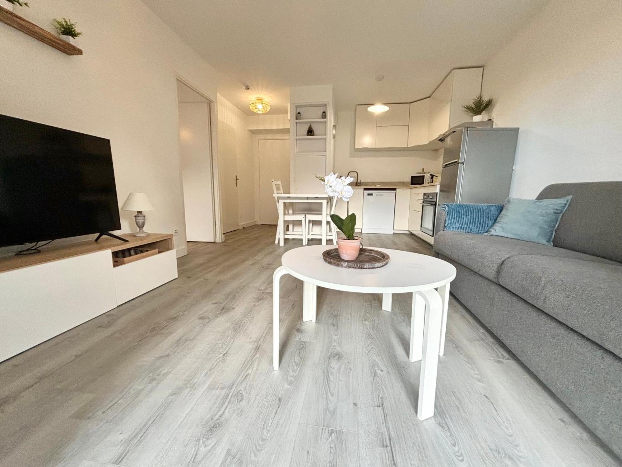 Sunny Suite Disneyland Paris - Rentaway Bnb Montévrain Eksteriør bilde